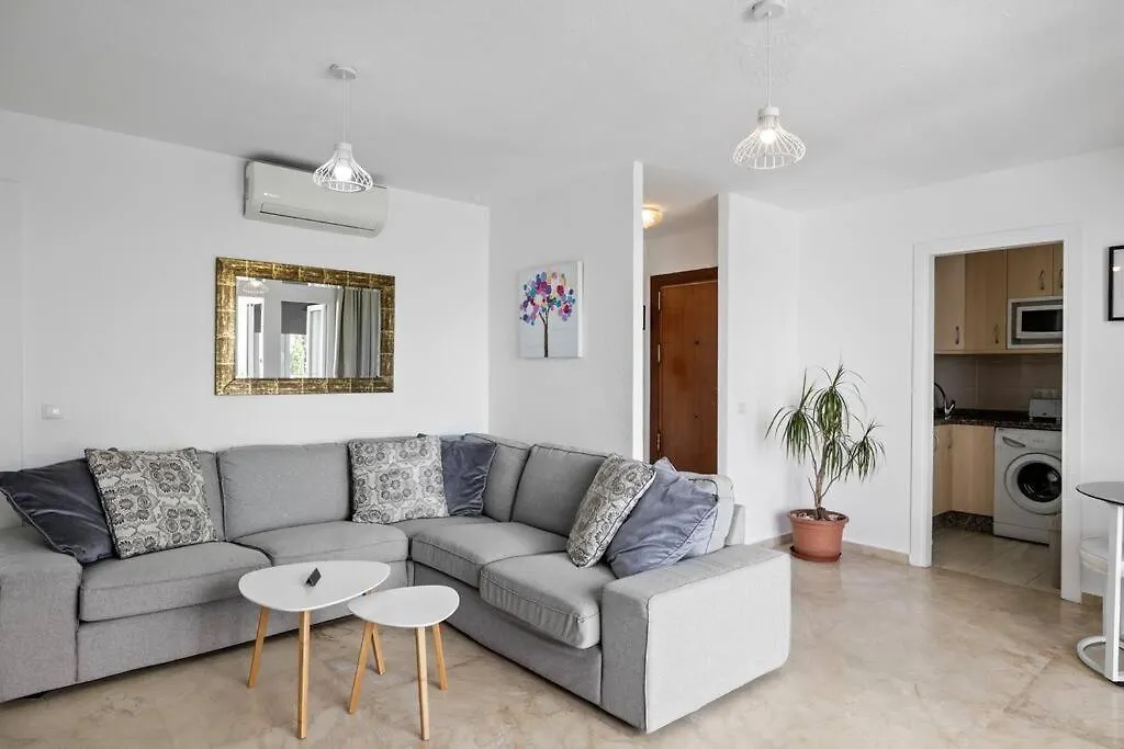 Sea View Apartment At Wyndhams Complex Malaga