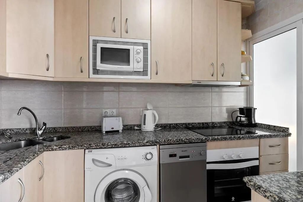 Sea View Apartment At Wyndhams Complex Malaga
