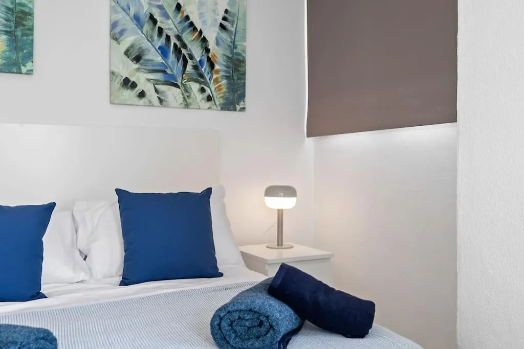 Sea View Apartment At Wyndhams Complex Malaga Spain