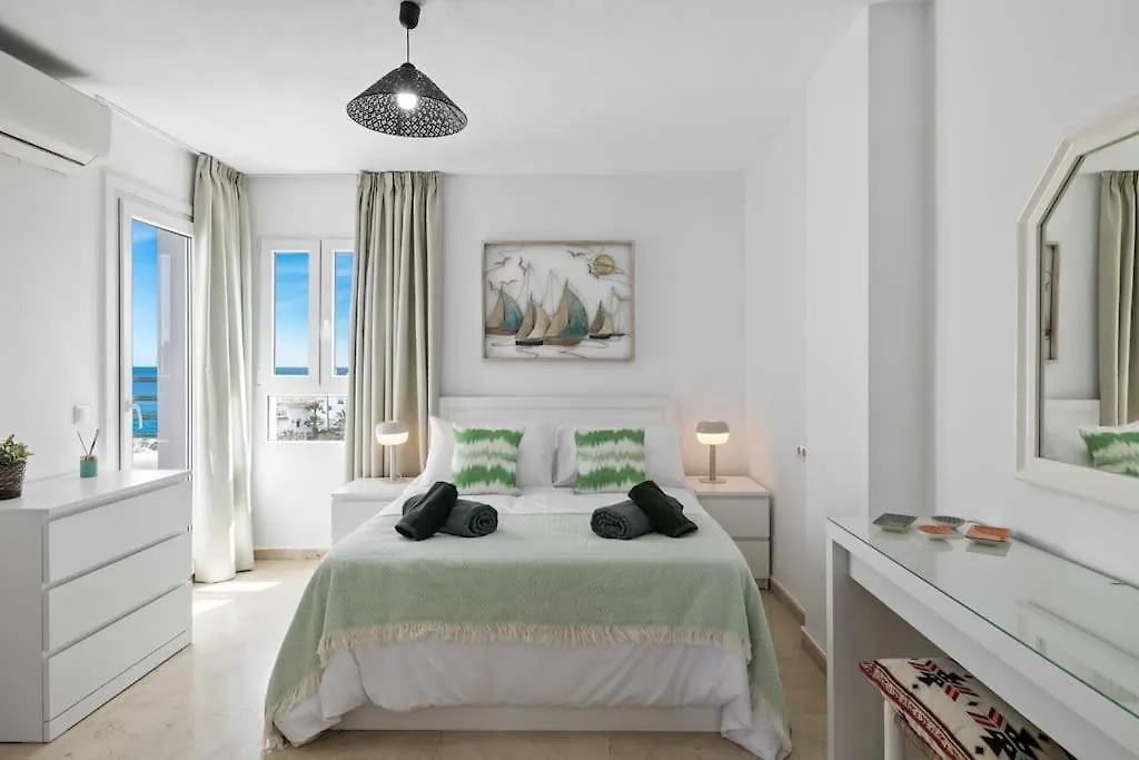 Sea View Apartment At Wyndhams Complex Malaga